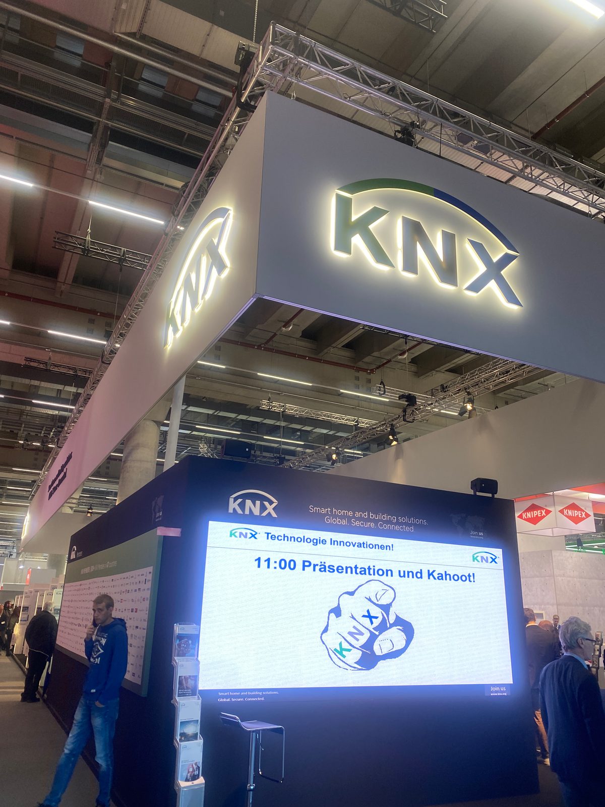KNX Messestand – K.S. Elektronik als zertifizierter KNX Systemintegrator für Smart-Home-Lösungen