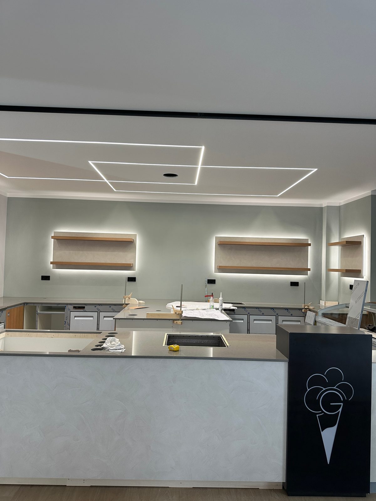 Professionelles Beleuchtungsprojekt von K.S. Elektronik – moderne LED-Lichtkonzepte